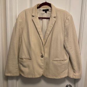 White Ann Taylor piped textured blazer